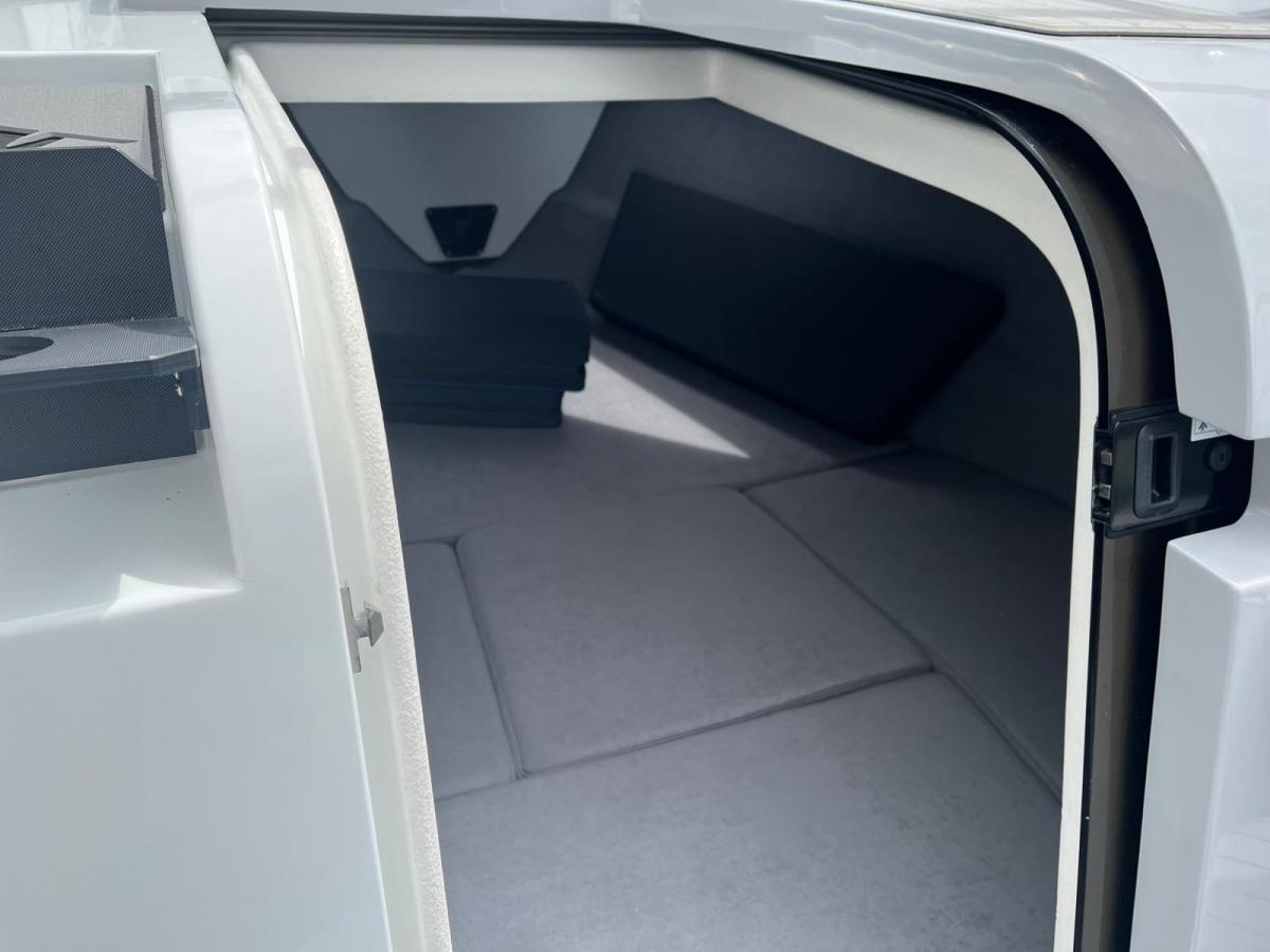 NorthMaster 685 Cruiser Cabin — foto 16 van 25