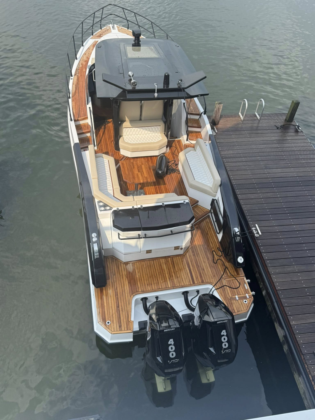 Grand Ocean 37 — foto 1 van 20
