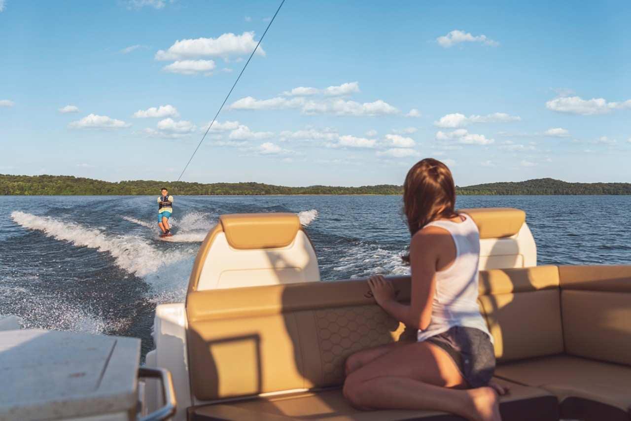 Sea Ray SDX 290 — foto 3 van 14