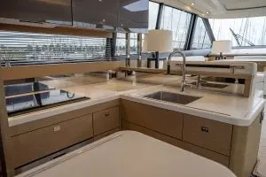 Prestige 560S — foto 9 van 239