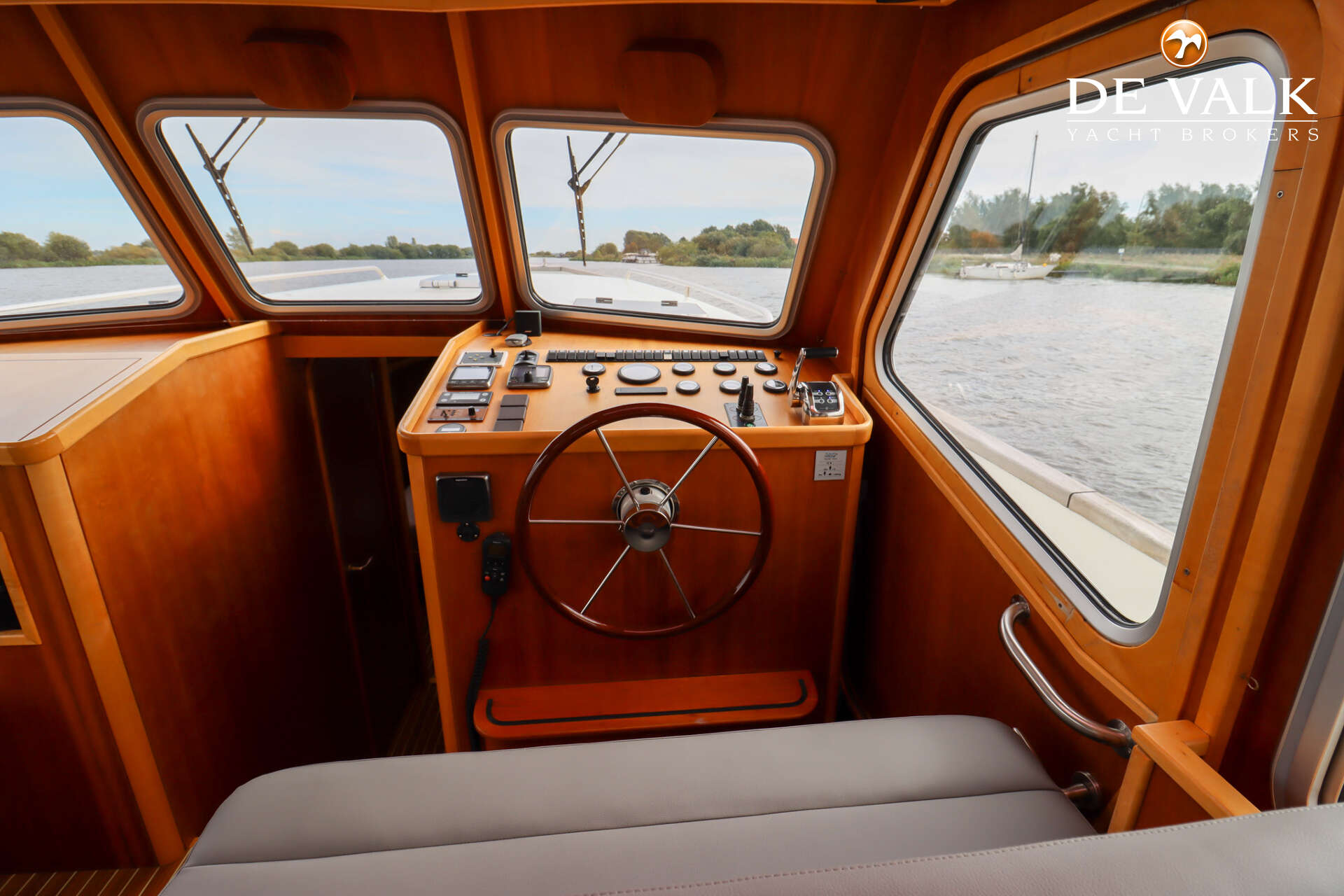 Pollard Custom Stavast 13.90 — foto 29 van 38