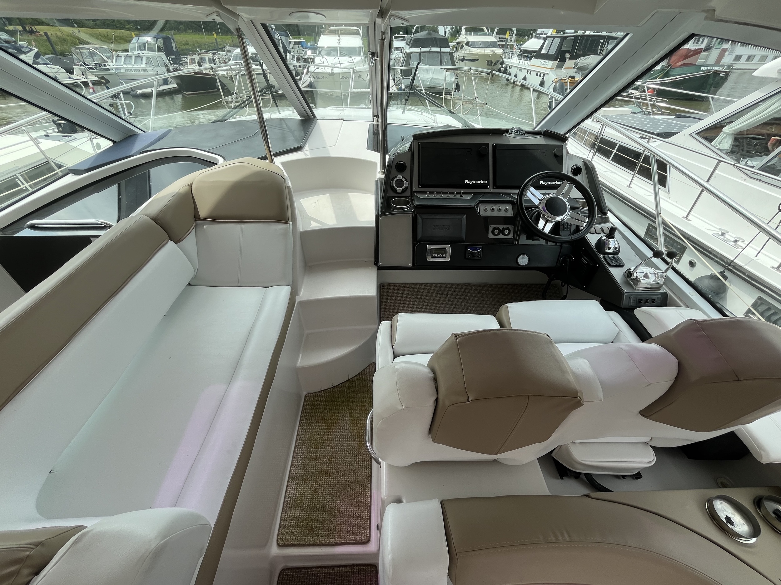 Four Winns V435 - Export — foto 13 van 73