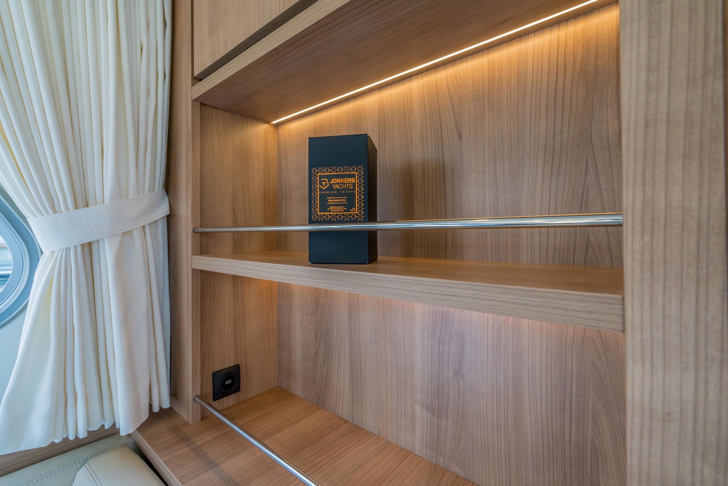 Linssen Grand Sturdy 35.0 AC INTERO — foto 47 van 78