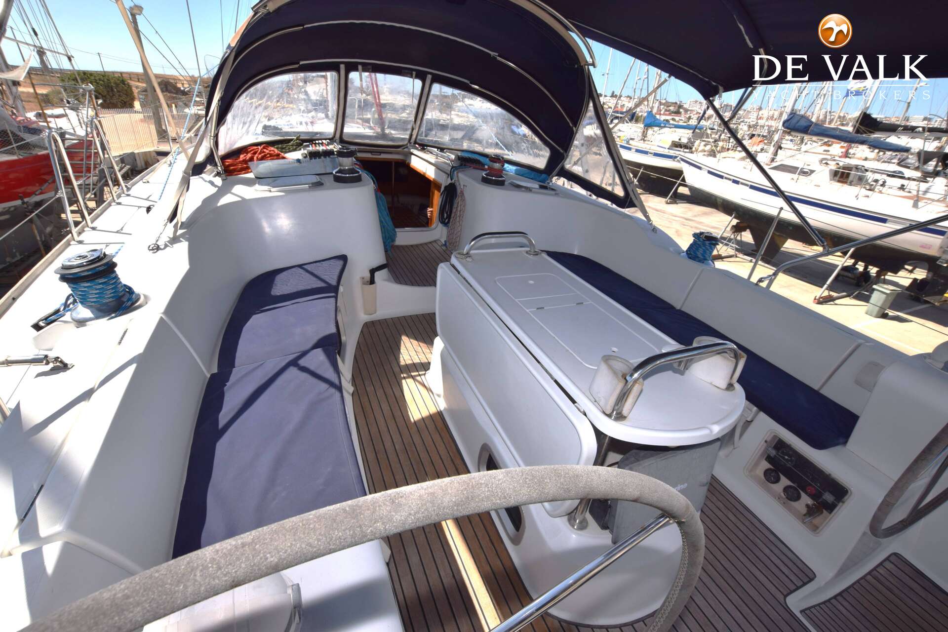Jeanneau Sun Odyssey 49 — foto 10 van 38