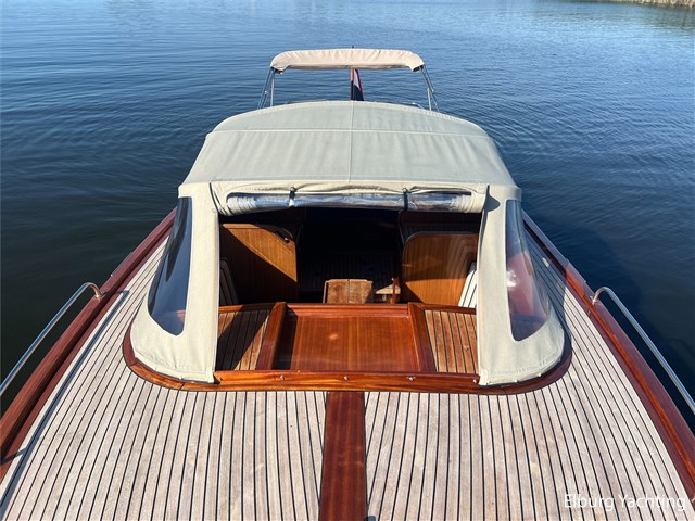 Beaver Legend - 29 — foto 48 van 80