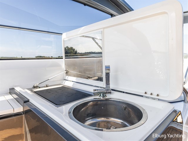 Princess V48 — foto 13 van 84