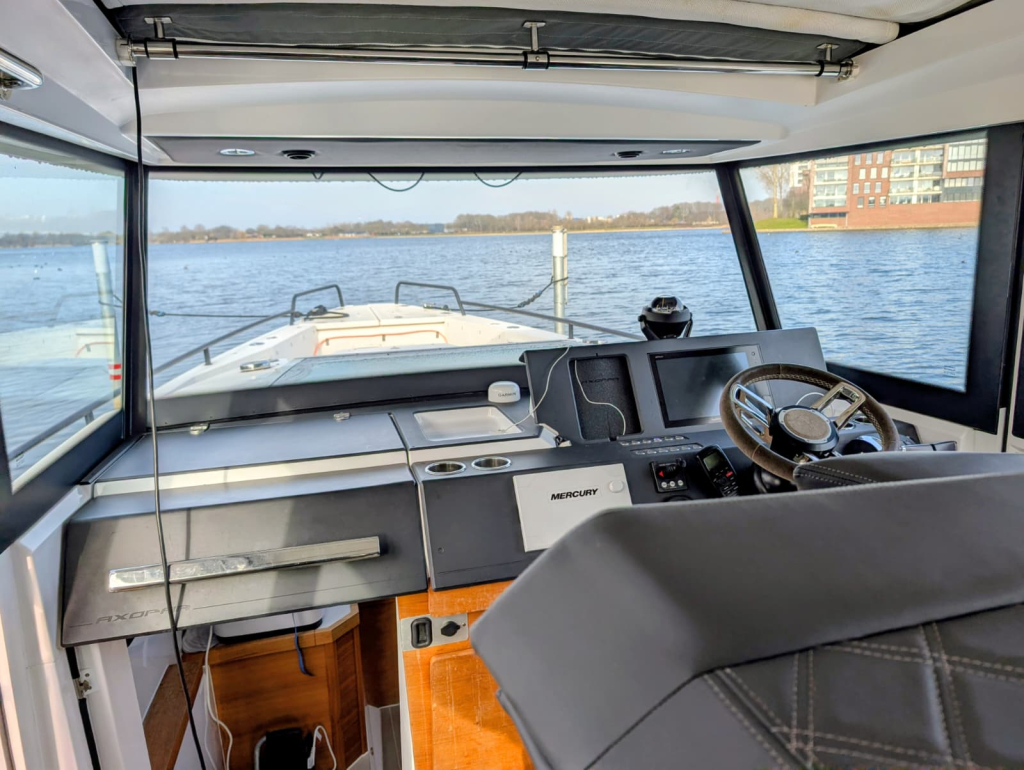 Axopar 37 Cabin — foto 18 van 27