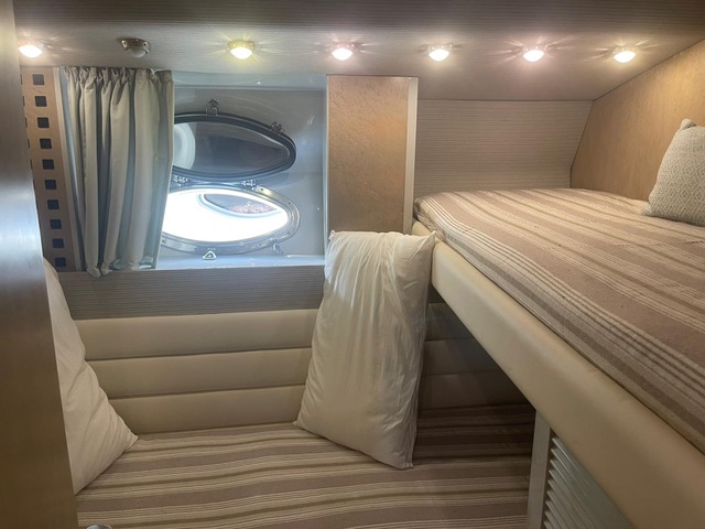 Riva 51 Turborosso - BluYachting — foto 11 van 12