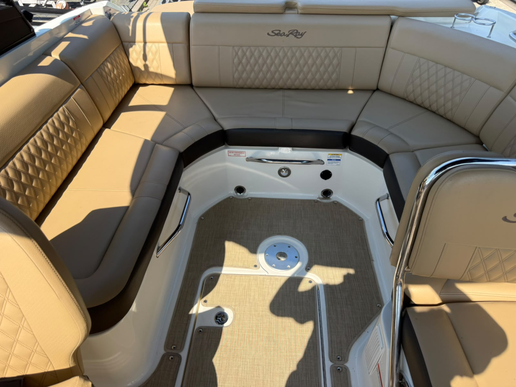 Sea Ray SLX 250 — foto 19 van 20