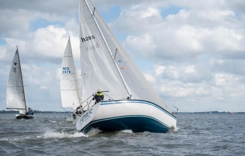 Hunter 28.5 — foto 39 van 44