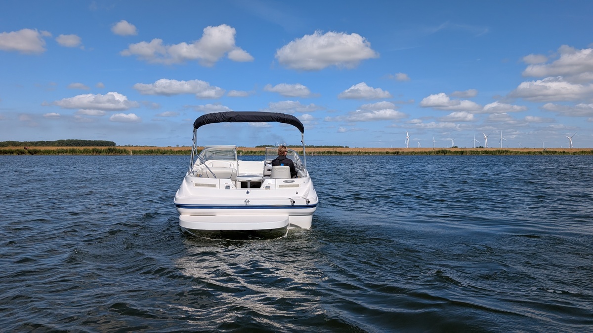 Bayliner 219 SD — foto 13 van 48