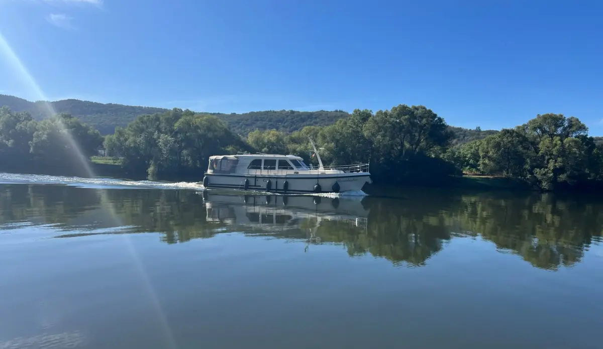 Grand Sturdy 410 Sedan — foto 6 van 12