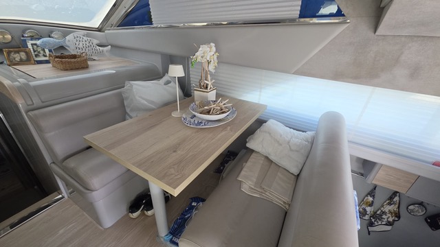 Mochi Craft 46 Harttop - BluYachting — foto 9 van 12