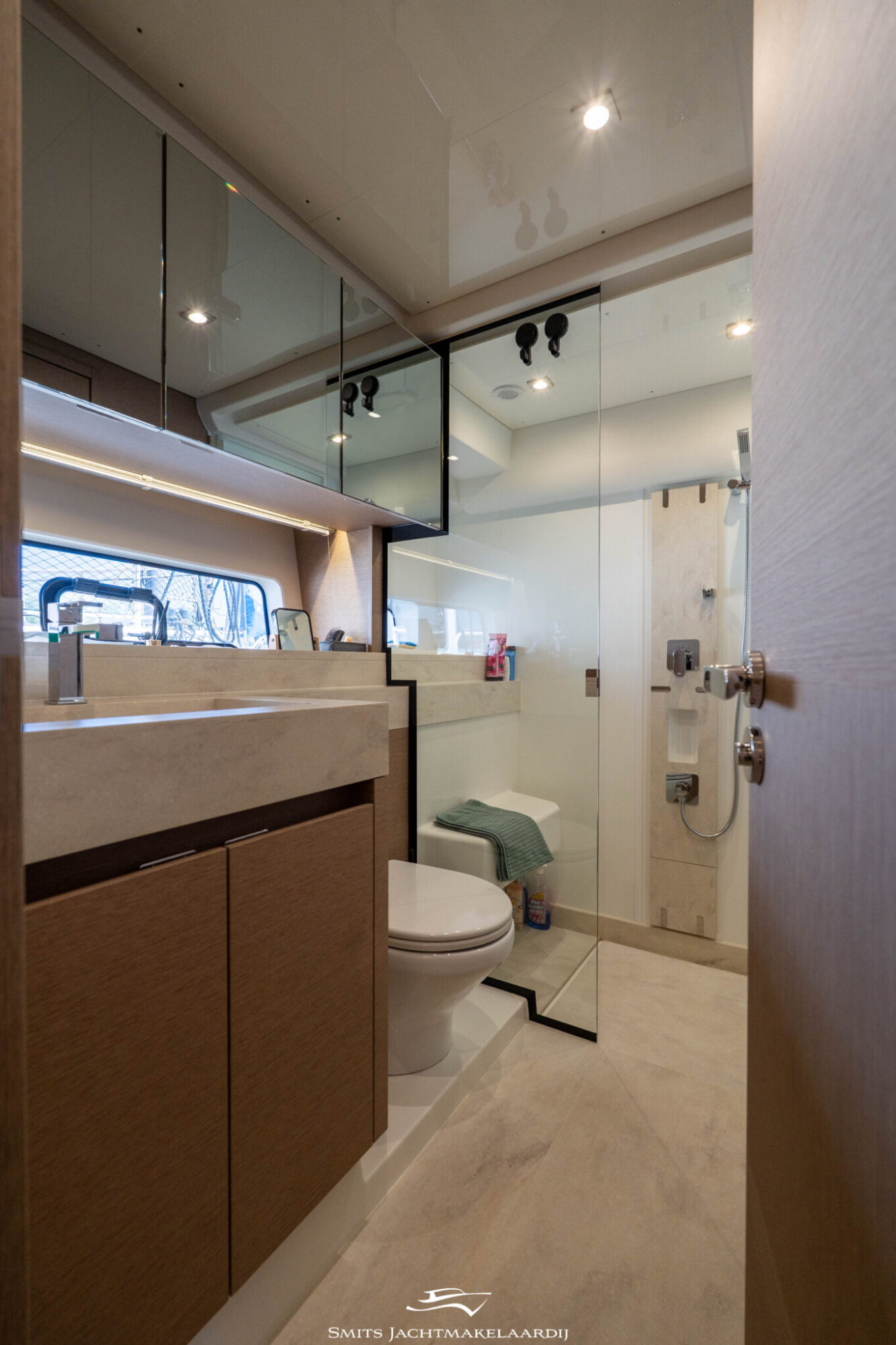 Prestige 590 Flybridge — foto 94 van 154