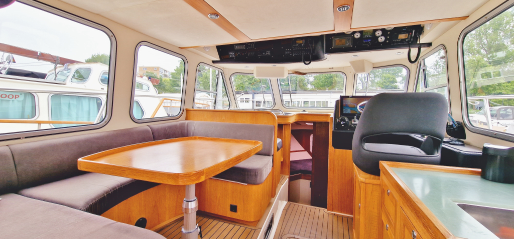 Kingfisher Sports Adventurer 1167 — foto 20 van 45