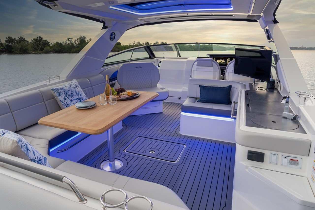 Sea Ray SLX 400 — foto 13 van 14