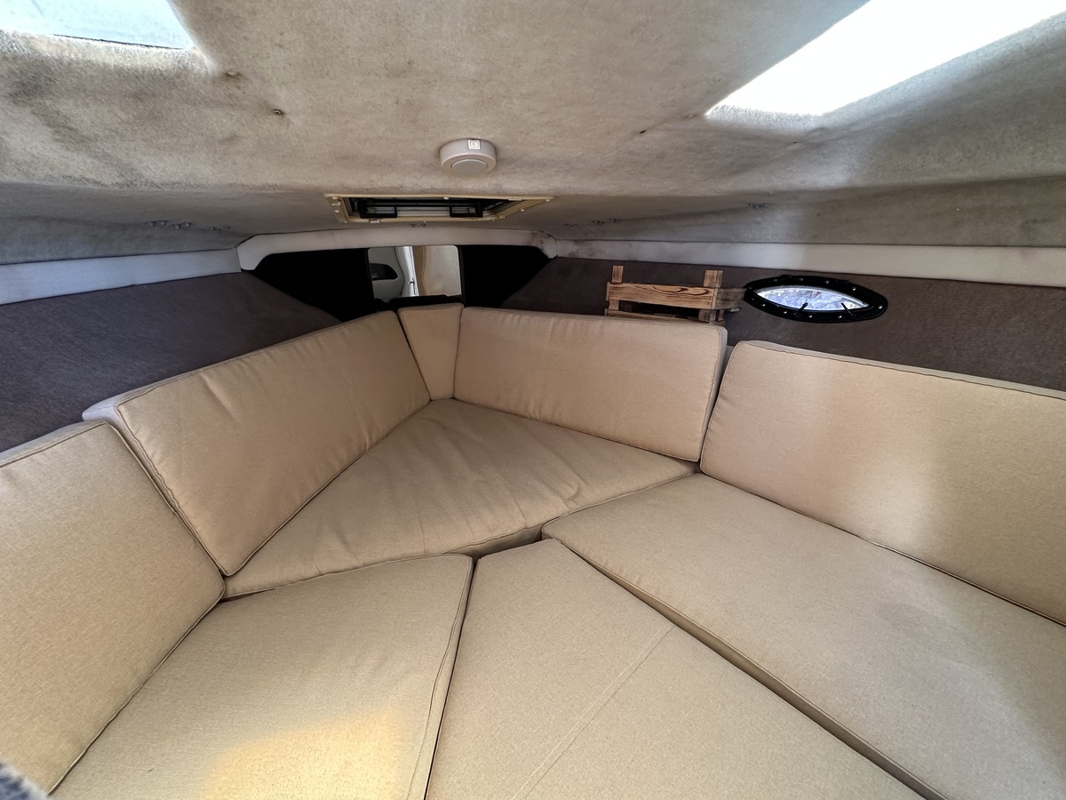 Maxum 2300 — foto 8 van 23