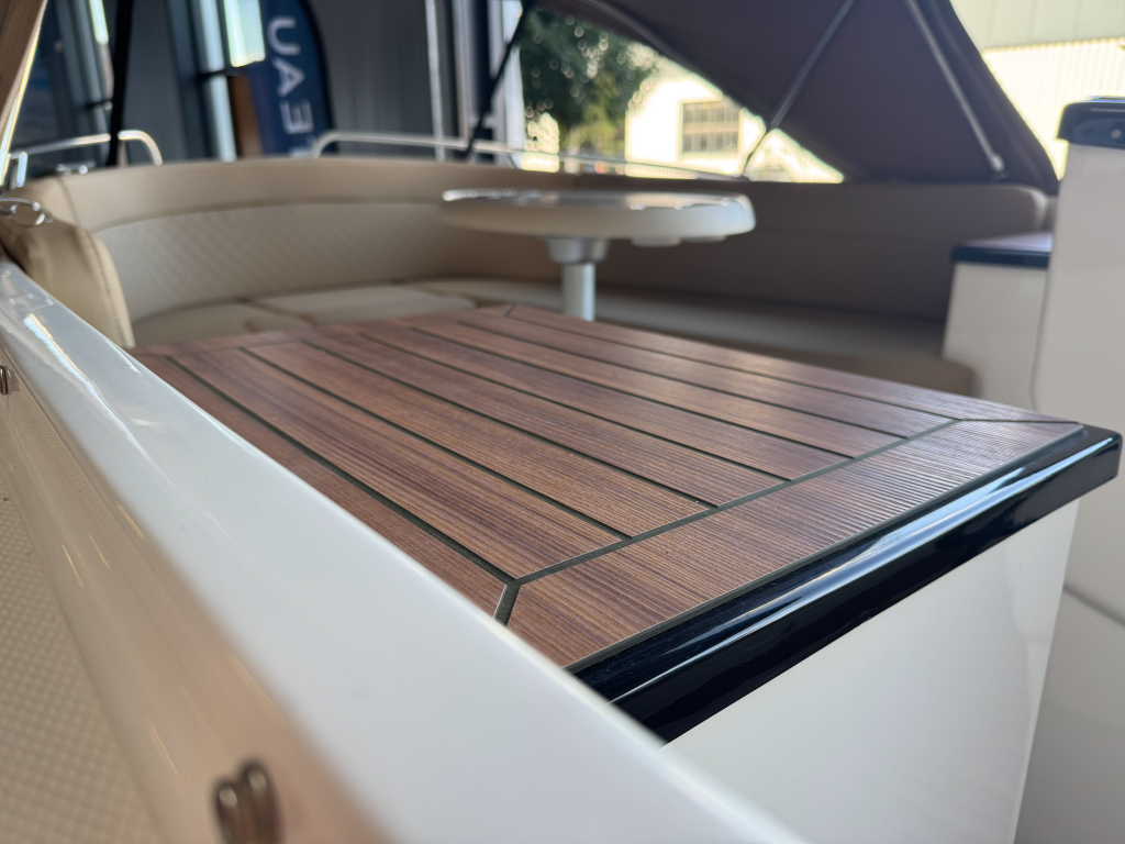 Lago Amore 606 Tender | 30PK Suzuki | Nieuwstaat incl. stalling — foto 24 van 26