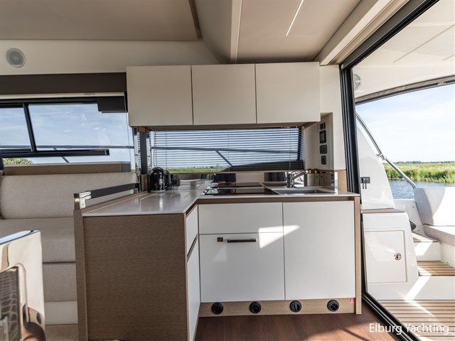 Prestige 460 - Flybridge — foto 12 van 88