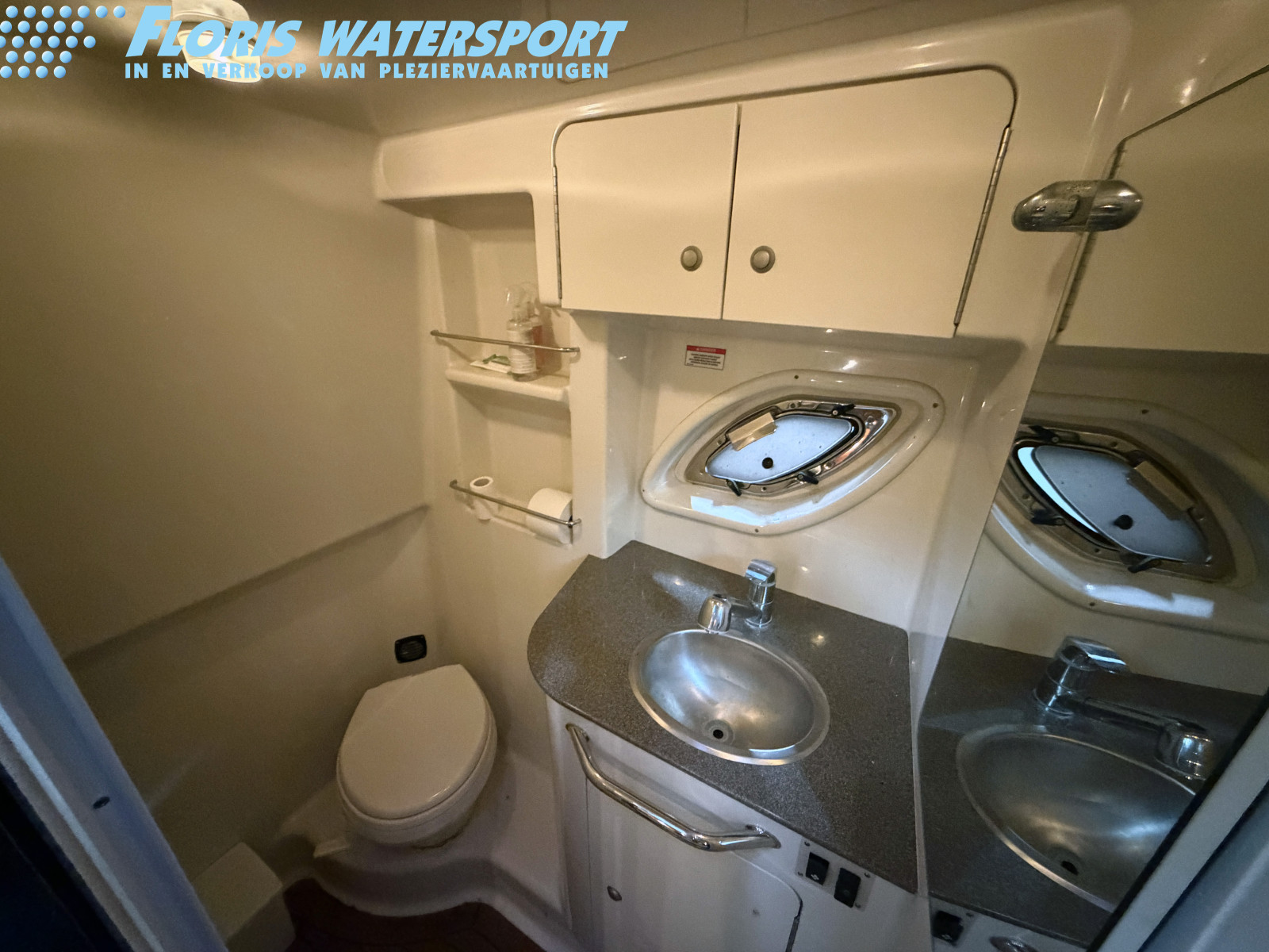Sea Ray 335 Sundancer — foto 19 van 21