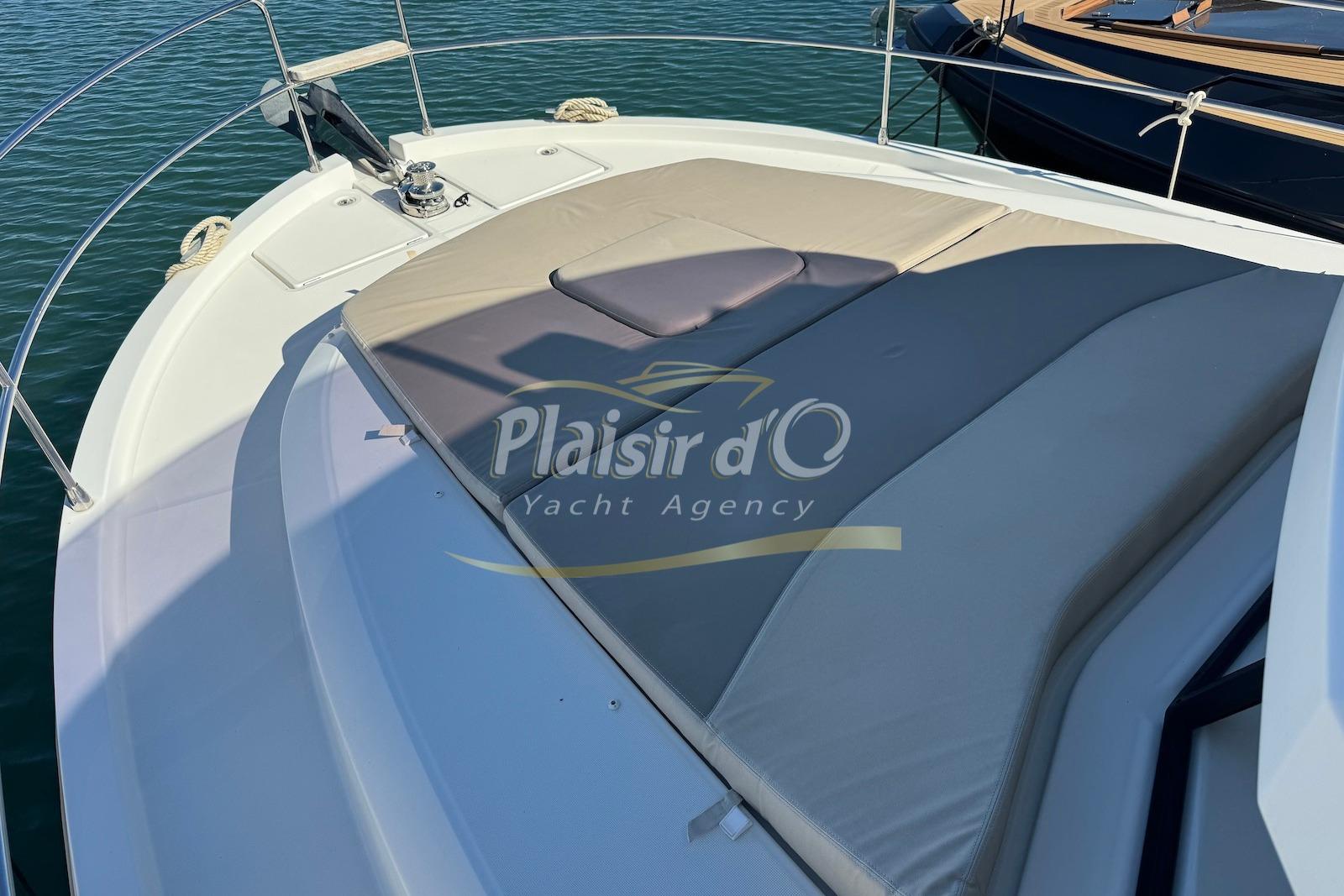 Beneteau Swift Trawler 35 — foto 18 van 57