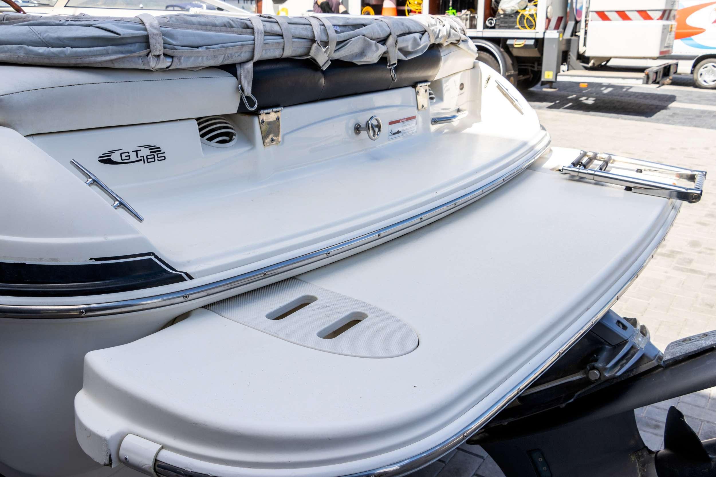 Glastron GT 185 — foto 14 van 29