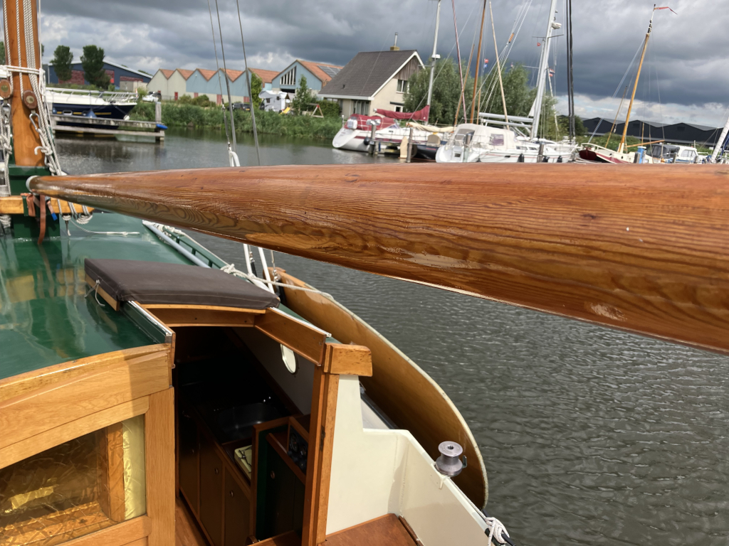 Huitema Zeeschouw 800 (1977) – Goed onderhouden platbodem met veel karakter — foto 17 van 41