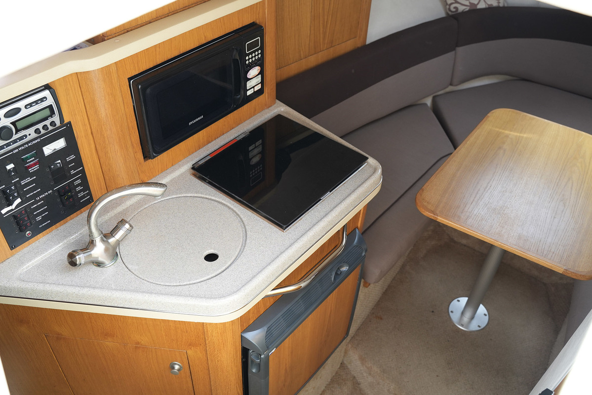 Sea Ray 255 Sundancer — foto 37 van 53