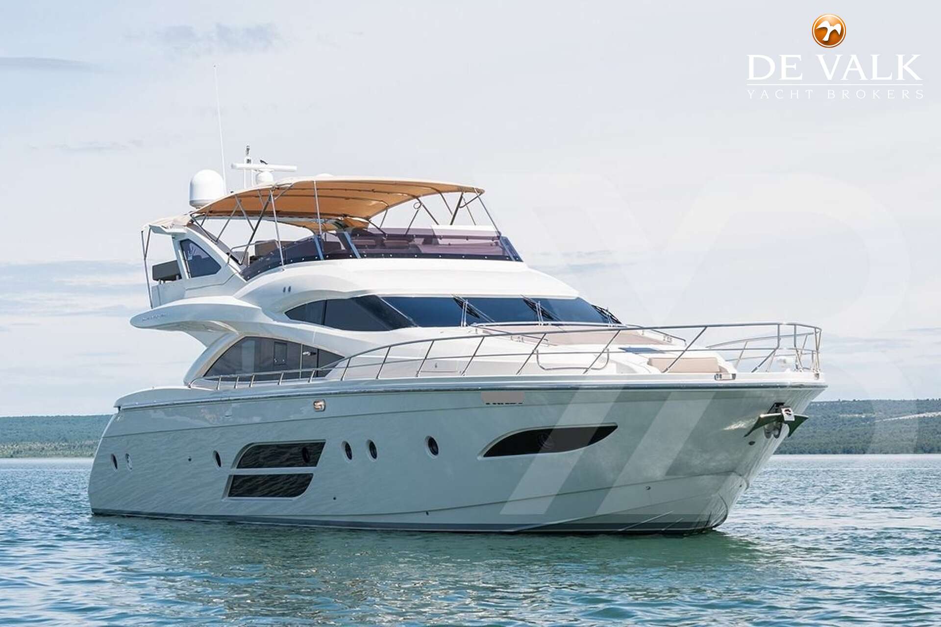 Dominator 780S — foto 1 van 39