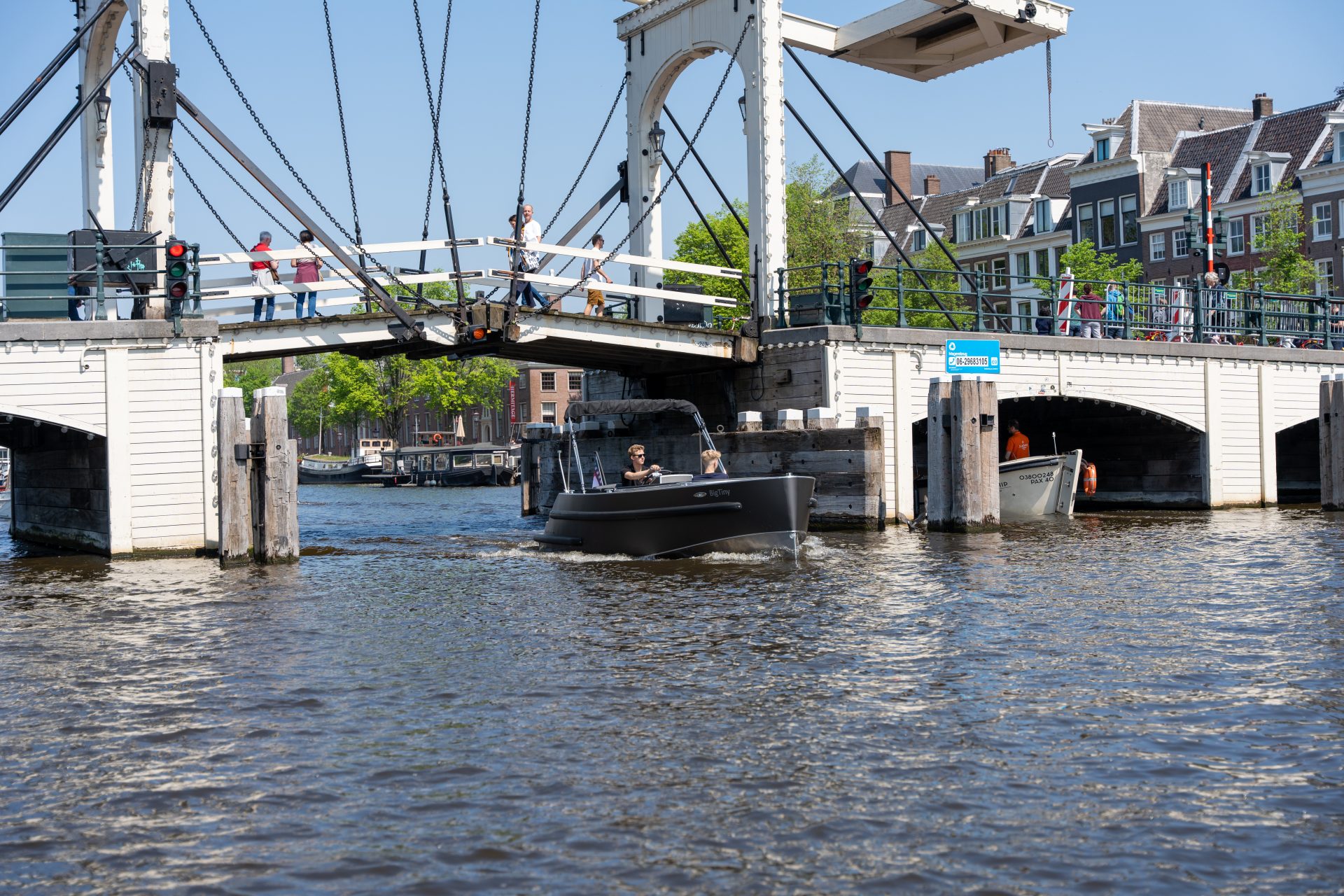 Van Vossen VanVossen E-Tender 650 — foto 5 van 8