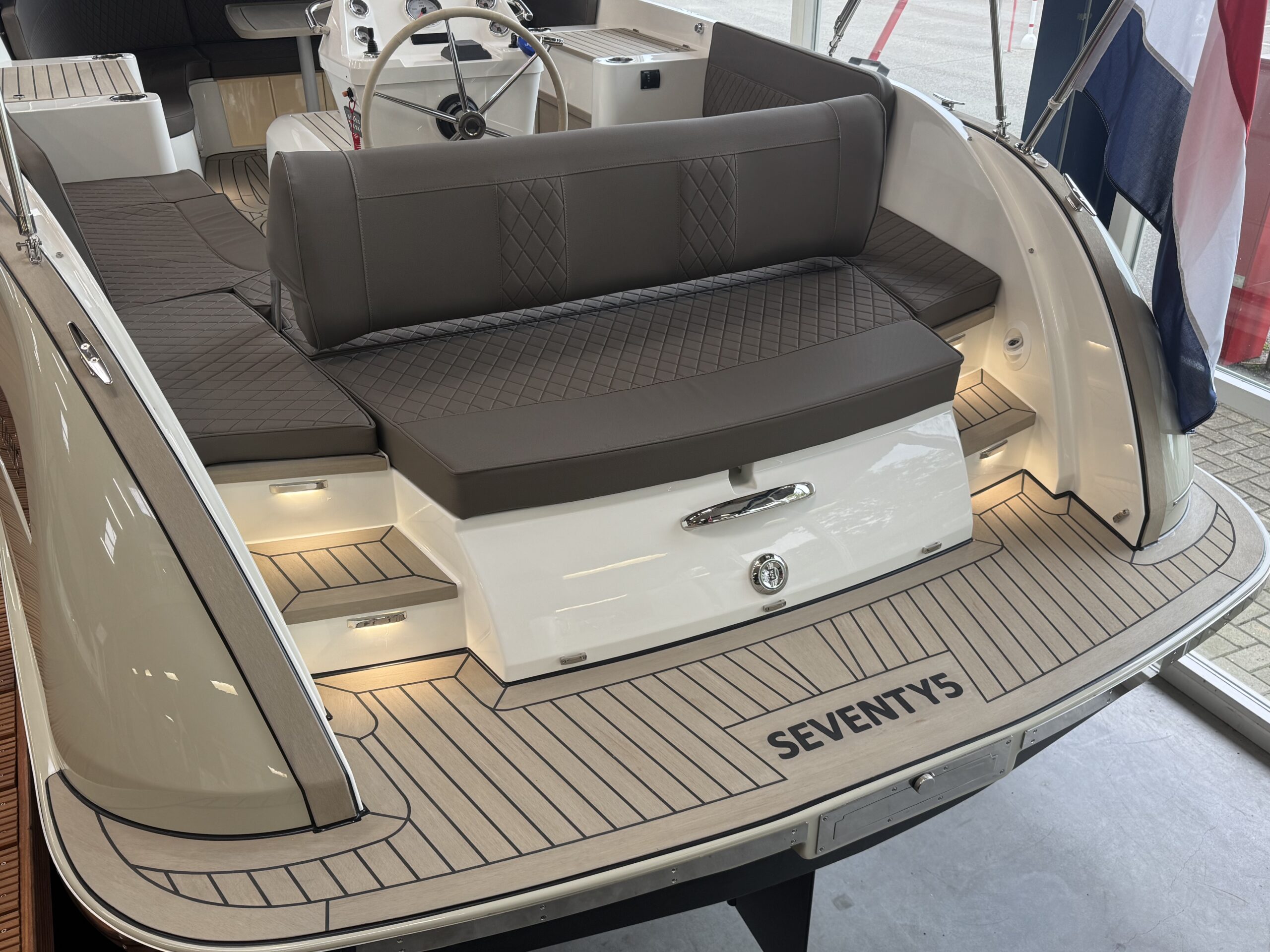 Antaris Seventy5 (op voorraad) — foto 10 van 21