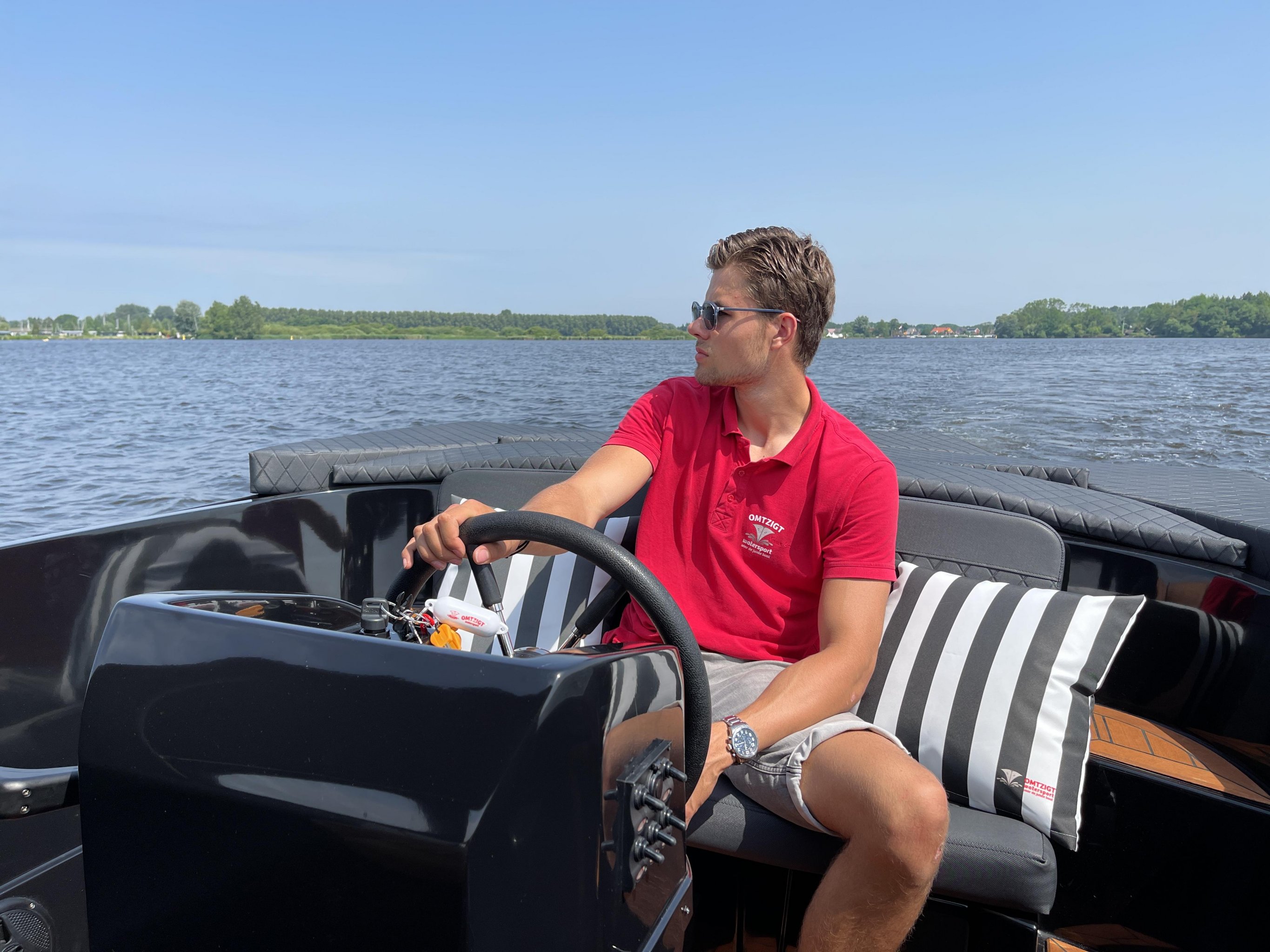 Oud huijzer 616 echt een familie boot. — foto 6 van 12