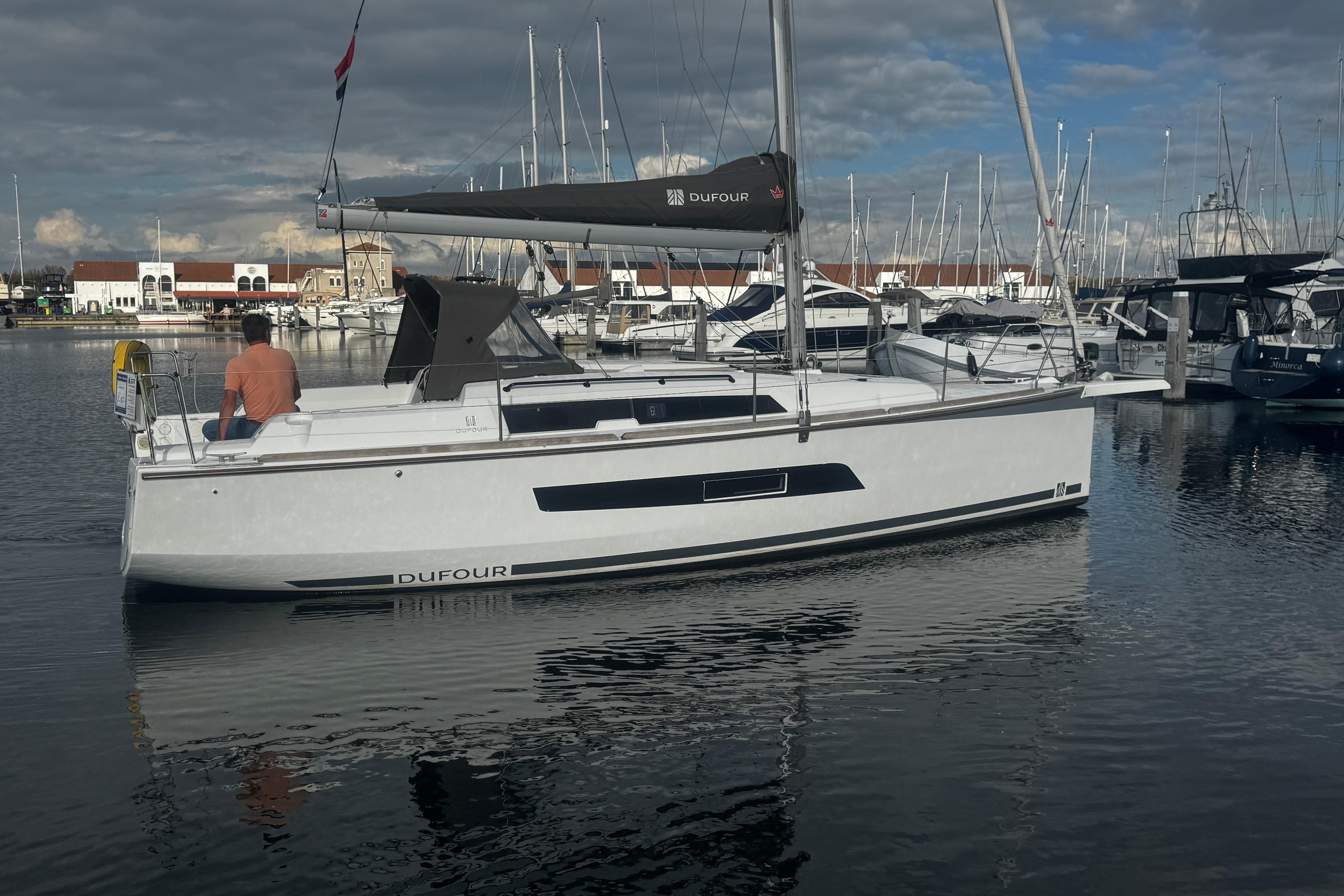 Dufour 32 — foto 11 van 11