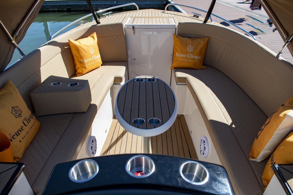 Lago Amore 733 Tender — foto 17 van 20