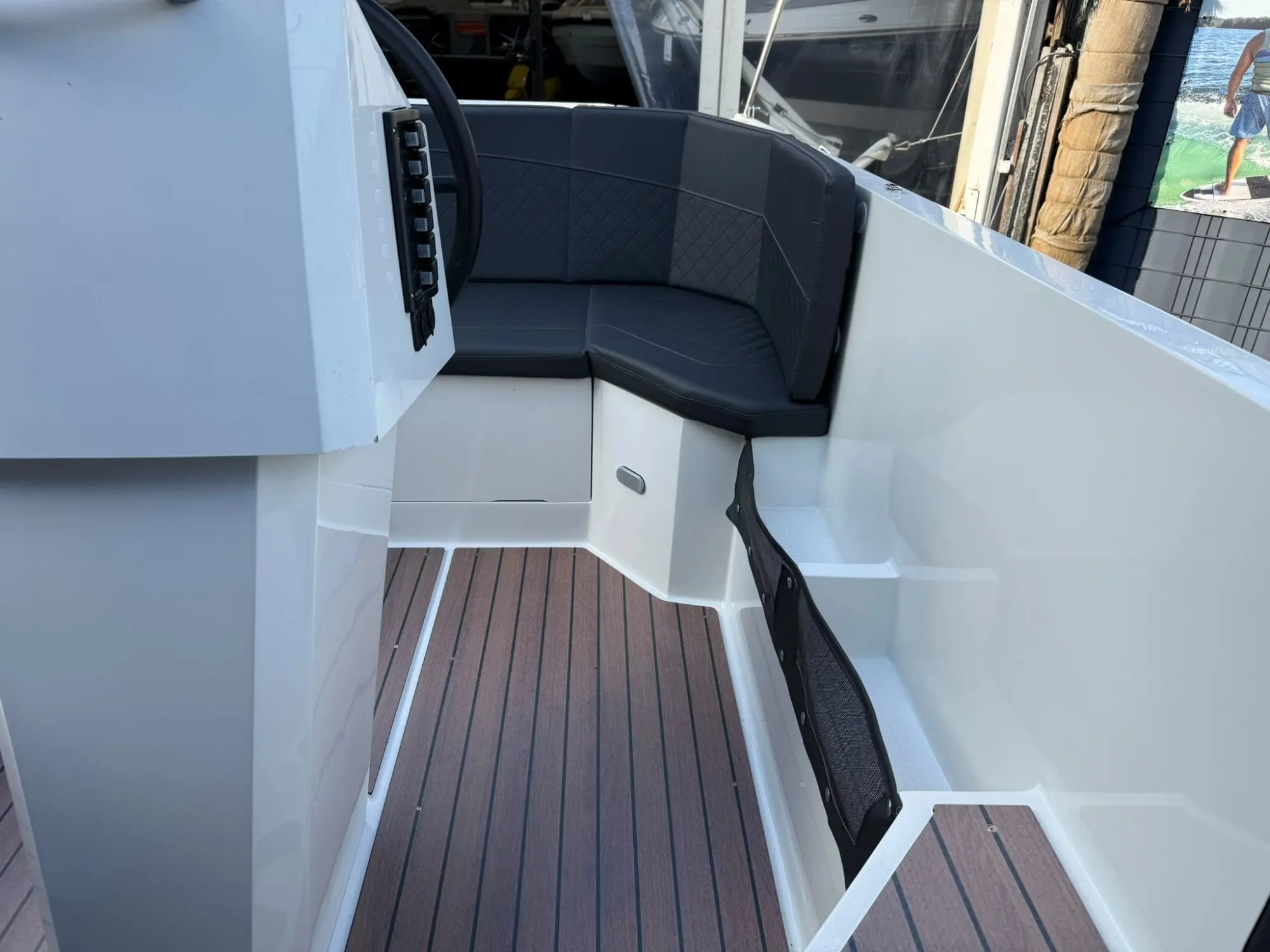 Remus 690 Tender — foto 16 van 20