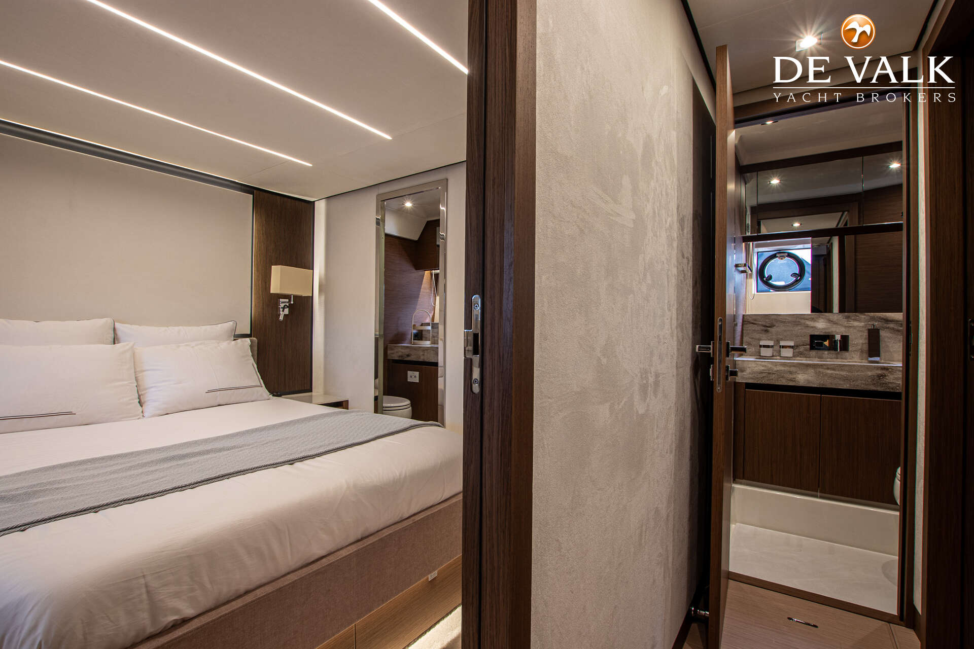 Prestige X70 — foto 34 van 44