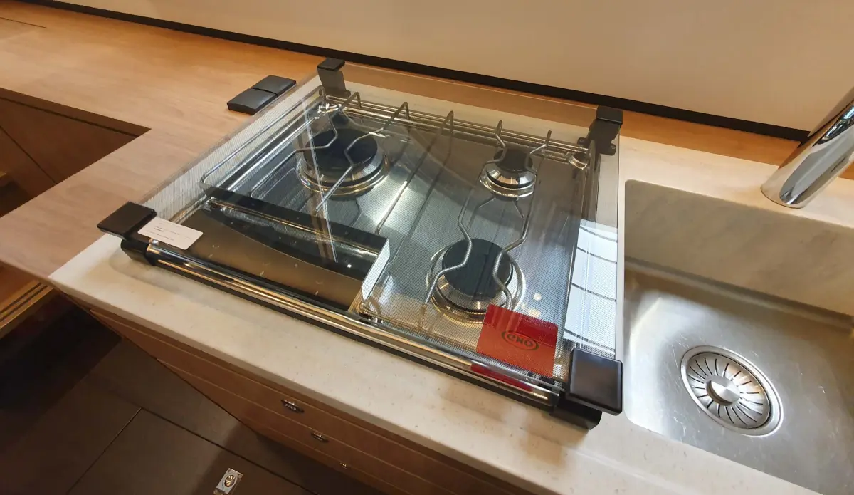 Grand Sturdy 30.0 AC — foto 12 van 12
