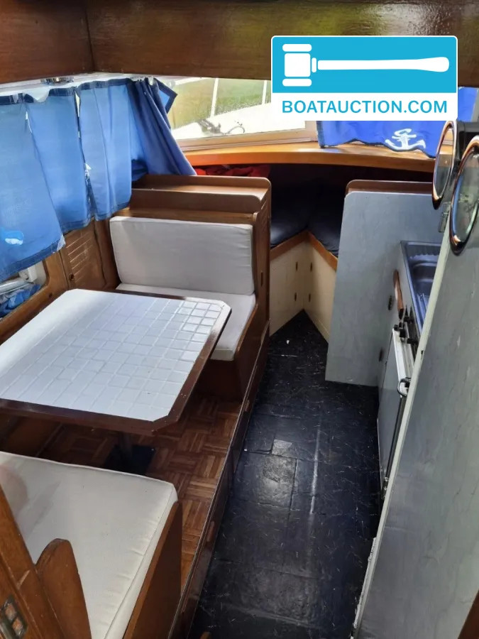 Motorkruiser 900 nu in de online veiling. — foto 3 van 13