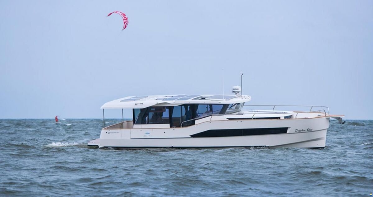 Delphia Yachts 12 Sedan — foto 1 van 12