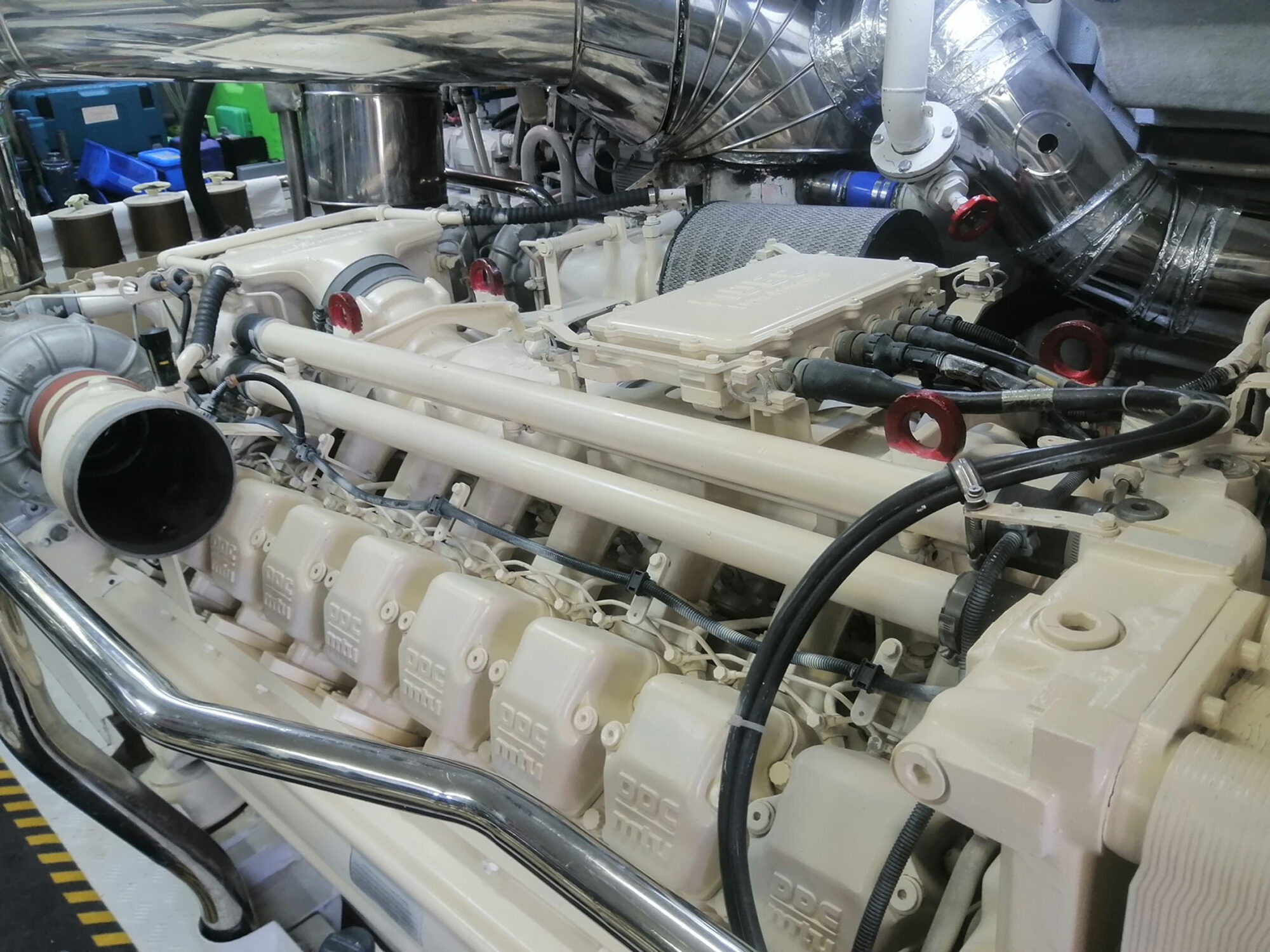 Falcon 100 — foto 20 van 21