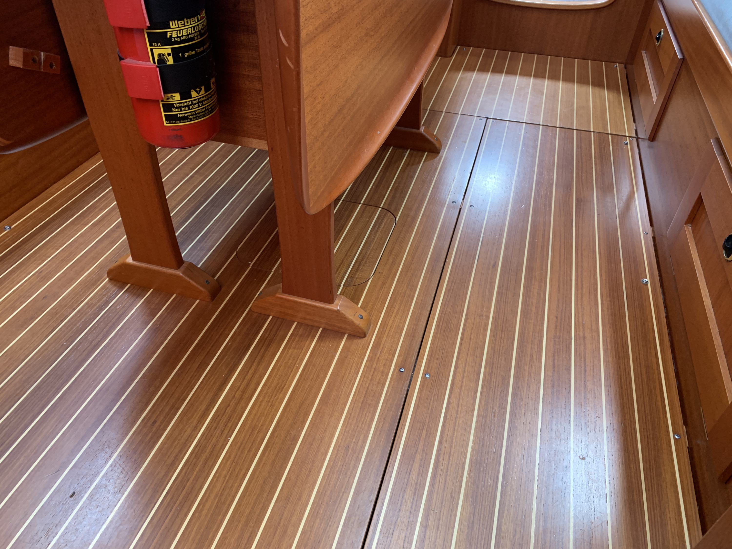 Hallberg-Rassy 42 — foto 38 van 77