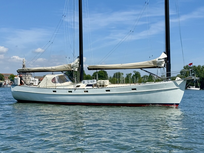 Freedom 44 — foto 2 van 12