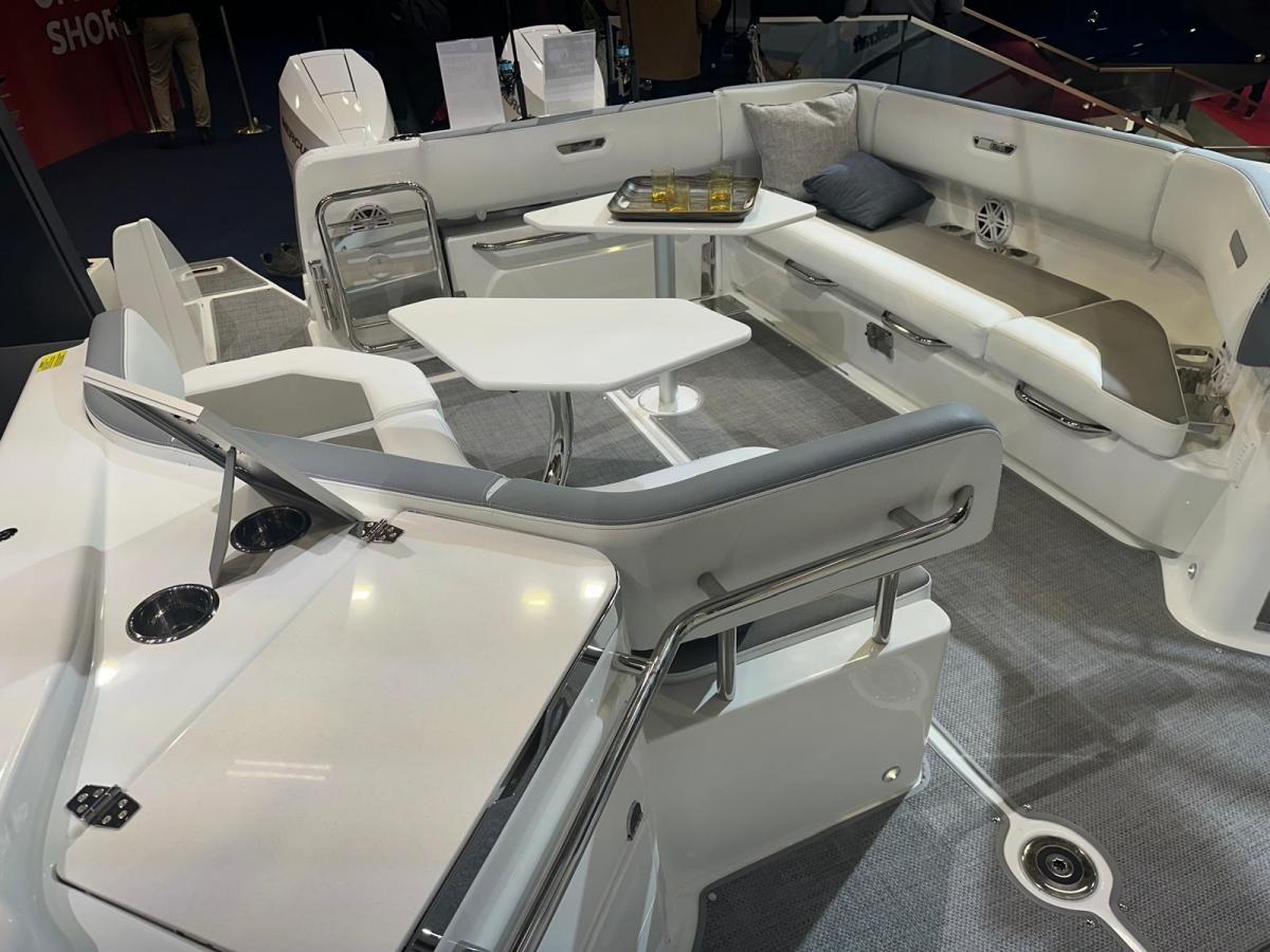 WELLCRAFT 38 T-Top — foto 8 van 23