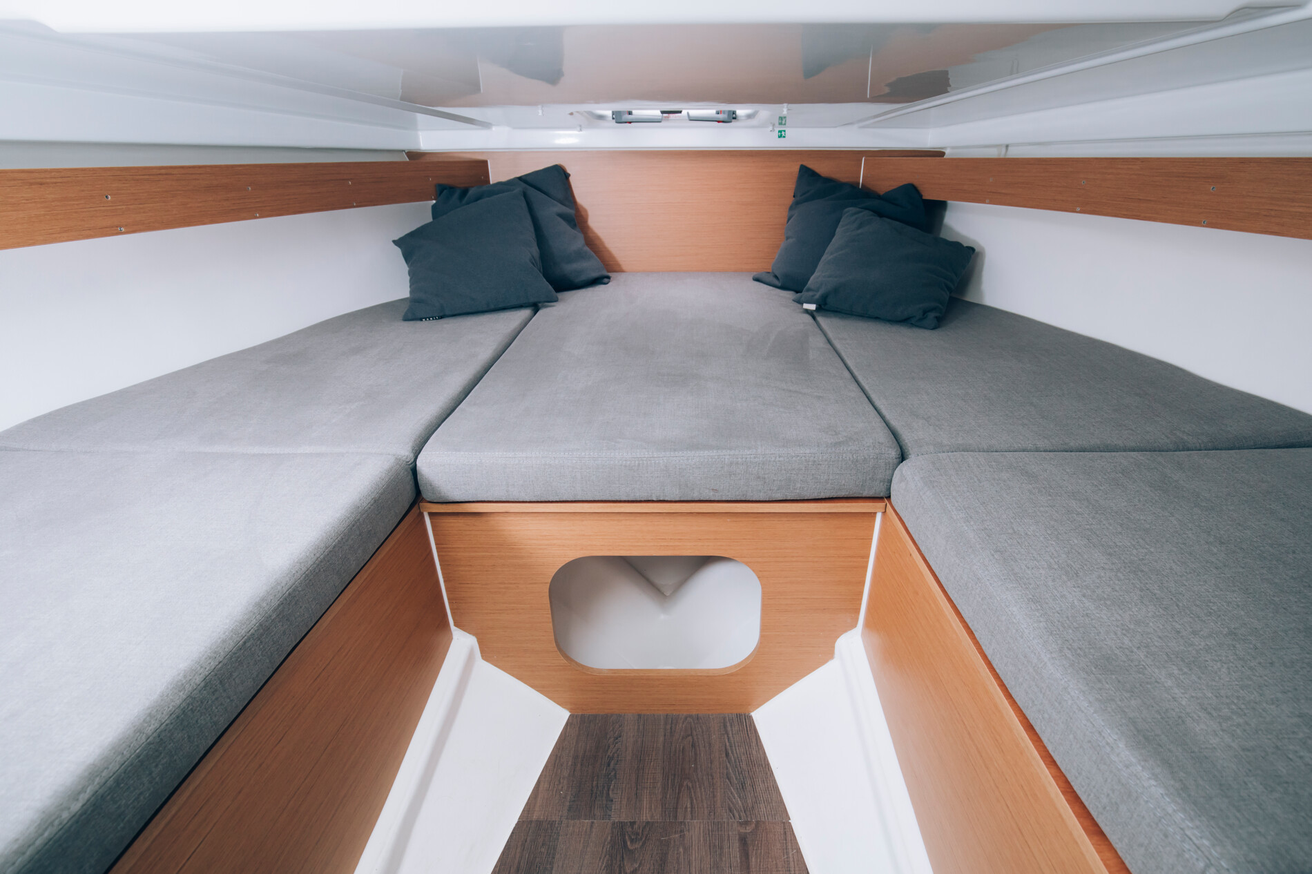 Beneteau Flyer 7 SUNdeck — foto 17 van 20