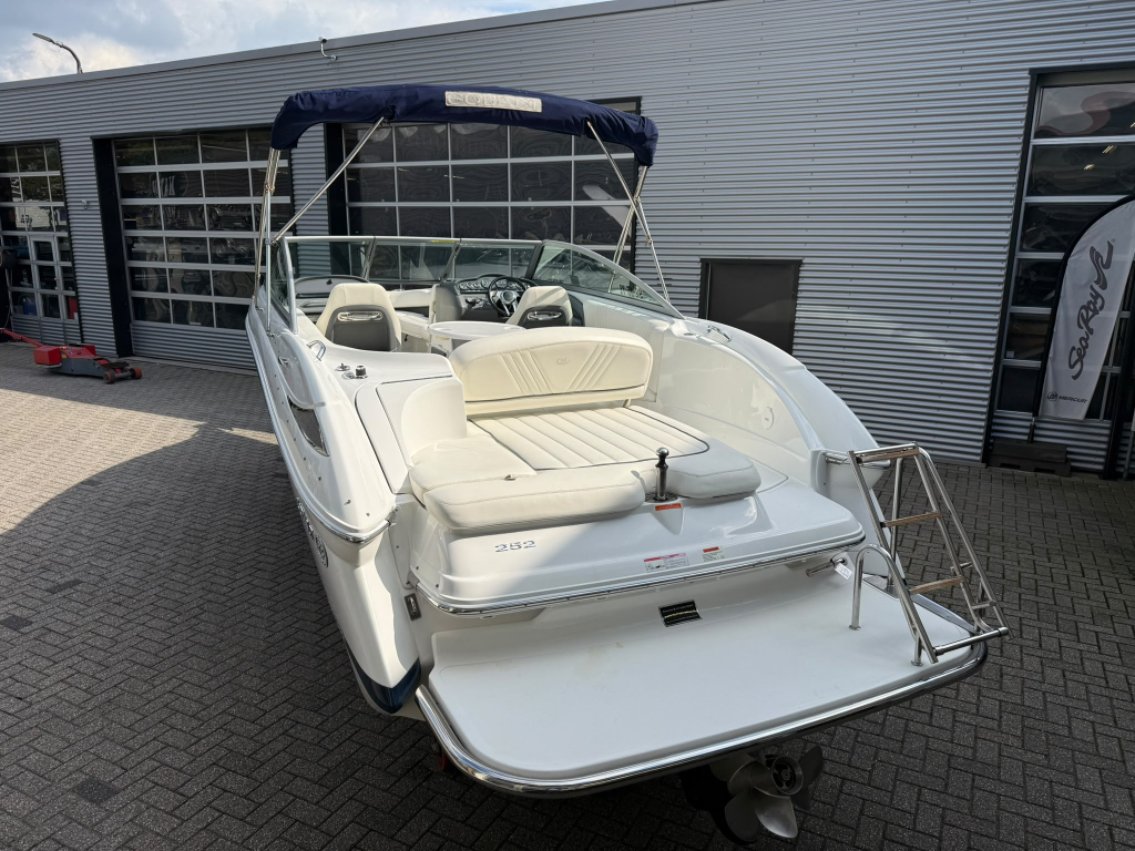 Cobalt 252 — foto 35 van 38