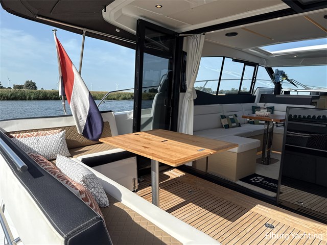 Jeanneau NC37 — foto 2 van 94