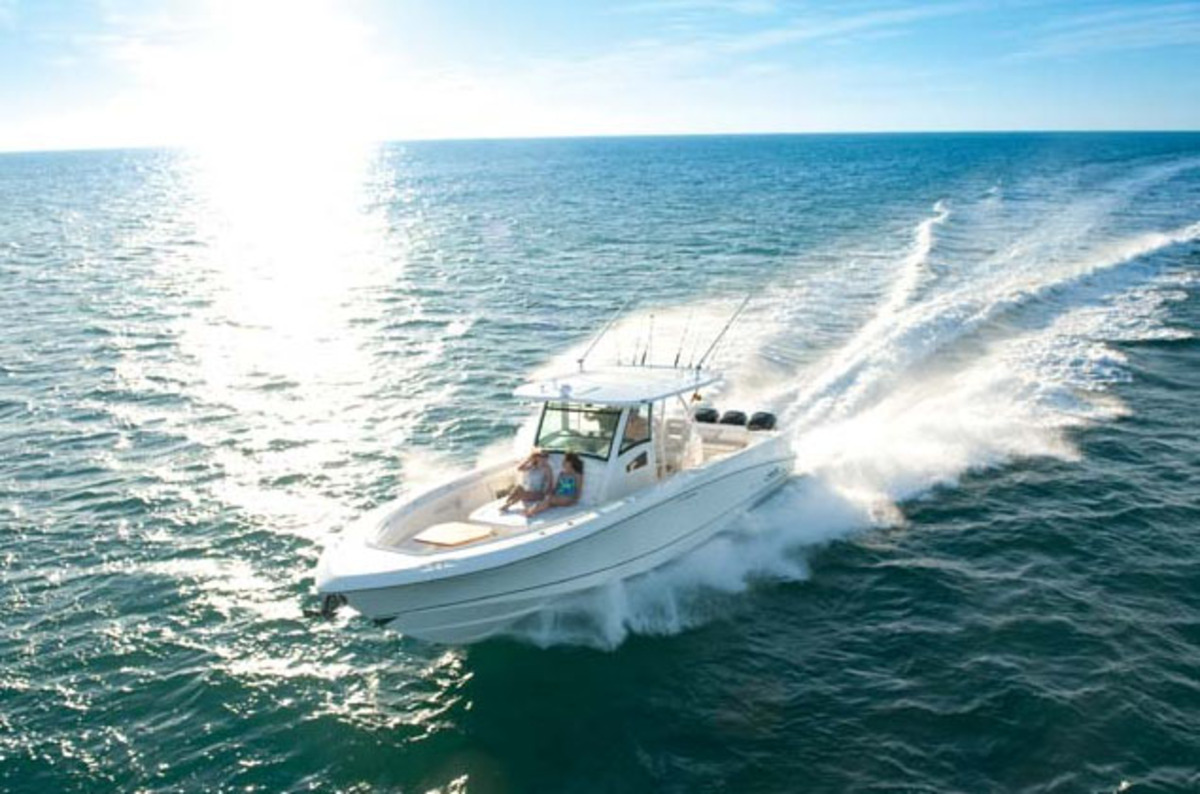 Boston Whaler 380 Outrage — foto 12 van 28