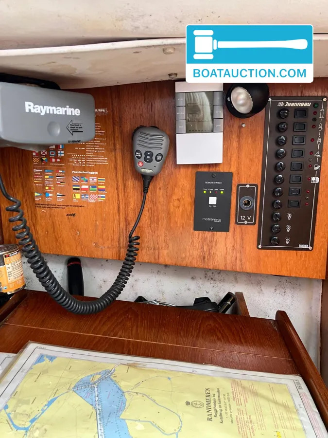 Jeanneau Fantasia 27 nu in de online veiling. — foto 7 van 14