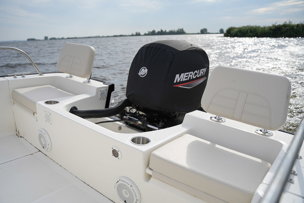 Boston Whaler 190 Montauk — foto 15 van 40