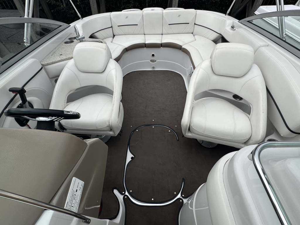 Four Winns H240 — foto 20 van 29